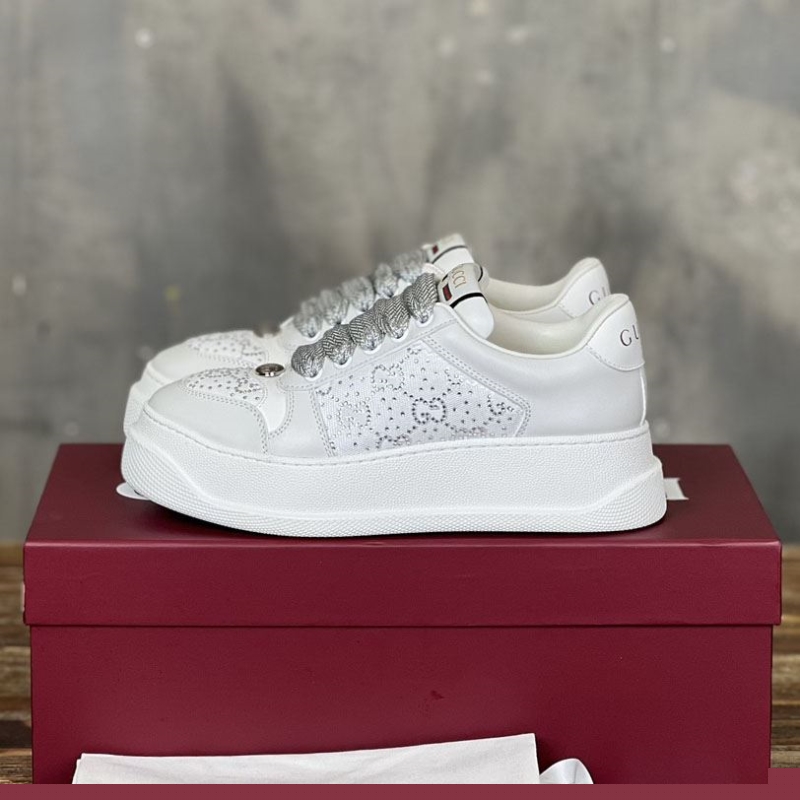 G*u*i casual shoes